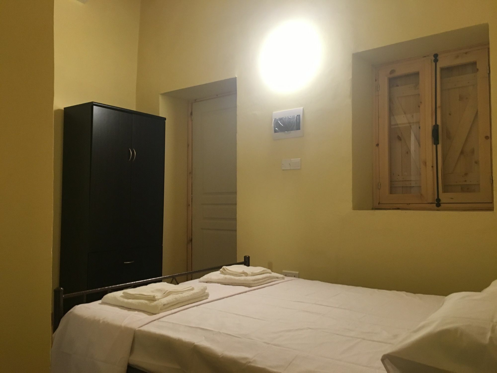 Zouglas App Guesthouse Limasol Dış mekan fotoğraf